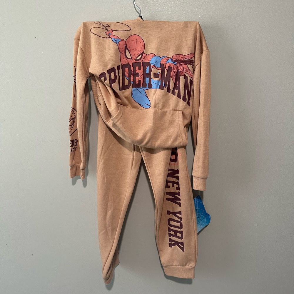 Girls Spider-Man Hoodie and Sweatpants Sweatsuit Size 6